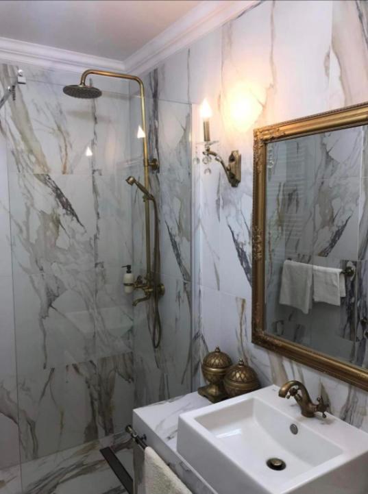 Parys Gold Apartment Malbork